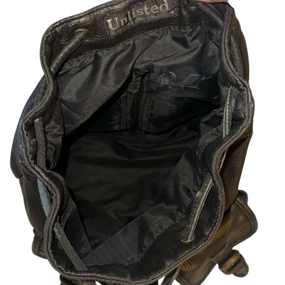 Unlisted By Kenneth Cole Black Pebbled Leather Flap Bucket Backpack Ladies Small - Picture 3 of 11